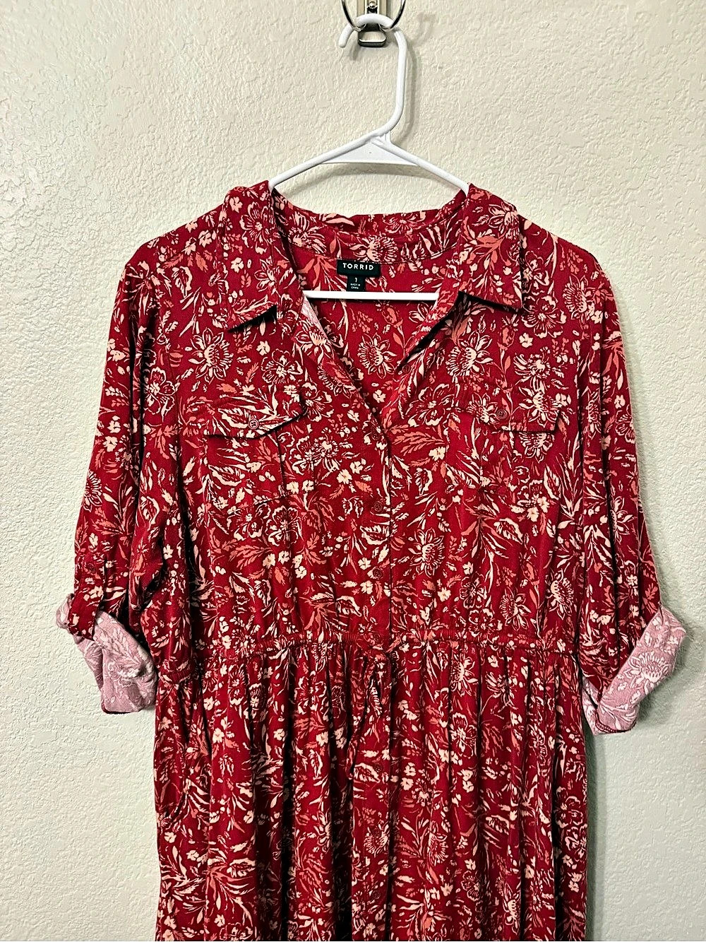 Torrid Floral Midi Dress in Red Size 1
